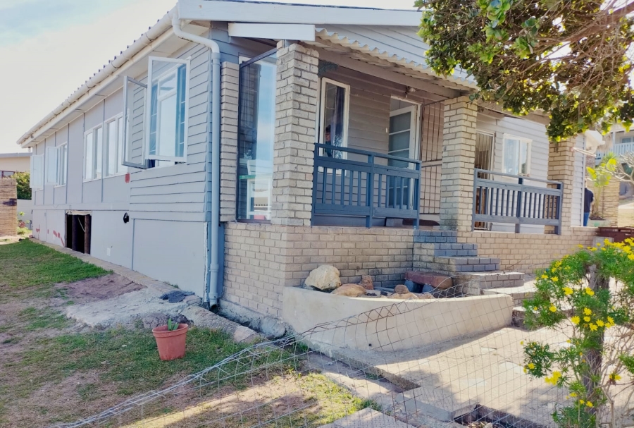 3 Bedroom Property for Sale in Reebok Western Cape